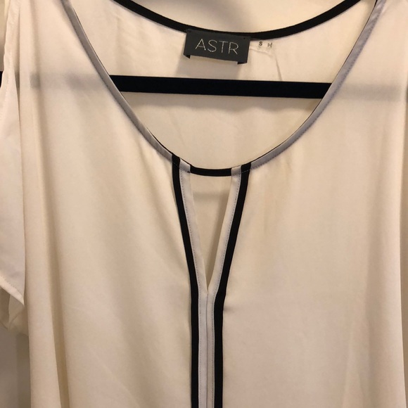 ASTR tunic - Picture 3 of 4